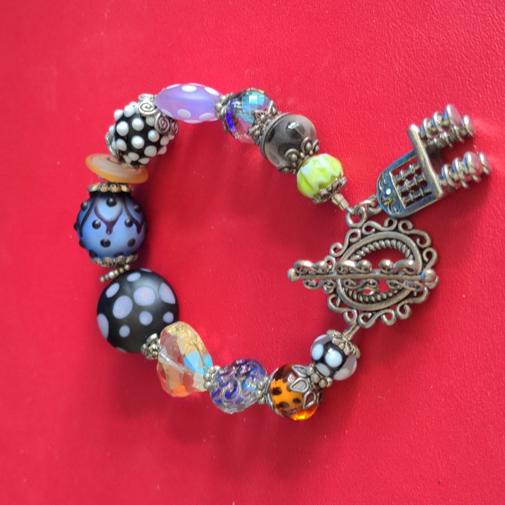EUC Handmade Bracelet with Large Beads and Cool Toggle Closure